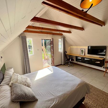 Cosy City Cottage Gaborone Esterno foto